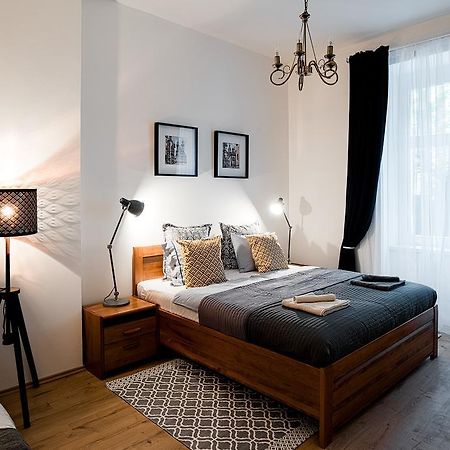 Apartment Gesse Brezinova Prag Dış mekan fotoğraf