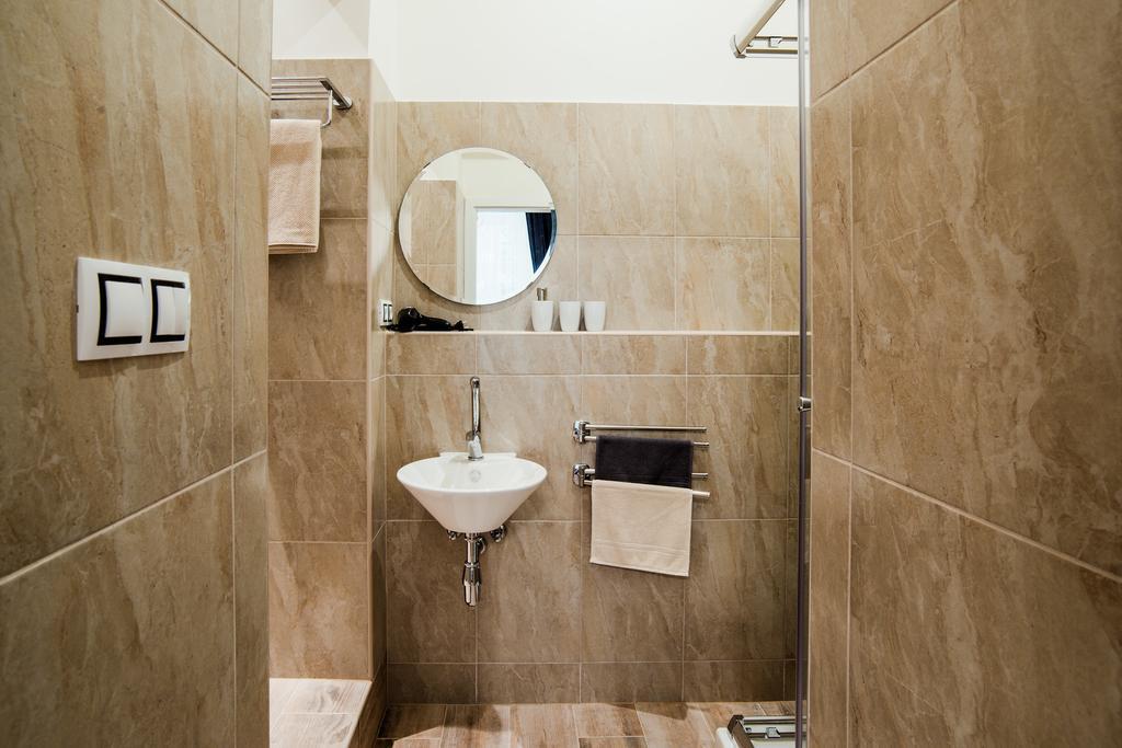 Apartment Gesse Brezinova Prag Dış mekan fotoğraf