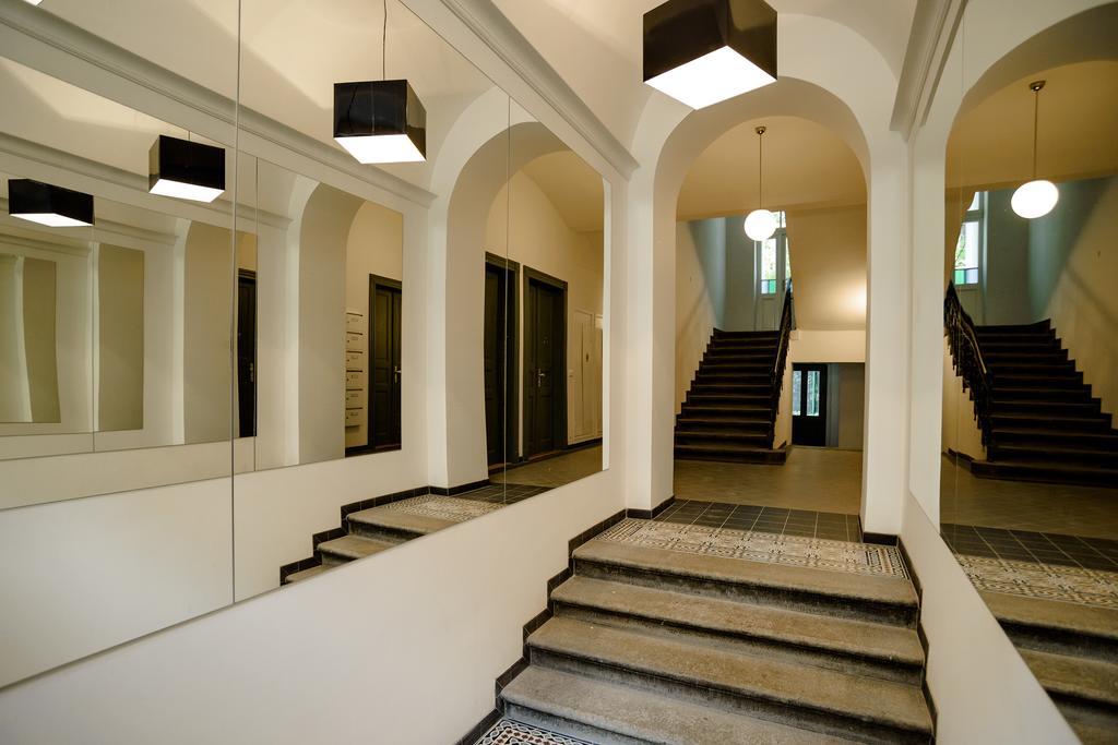 Apartment Gesse Brezinova Prag Dış mekan fotoğraf