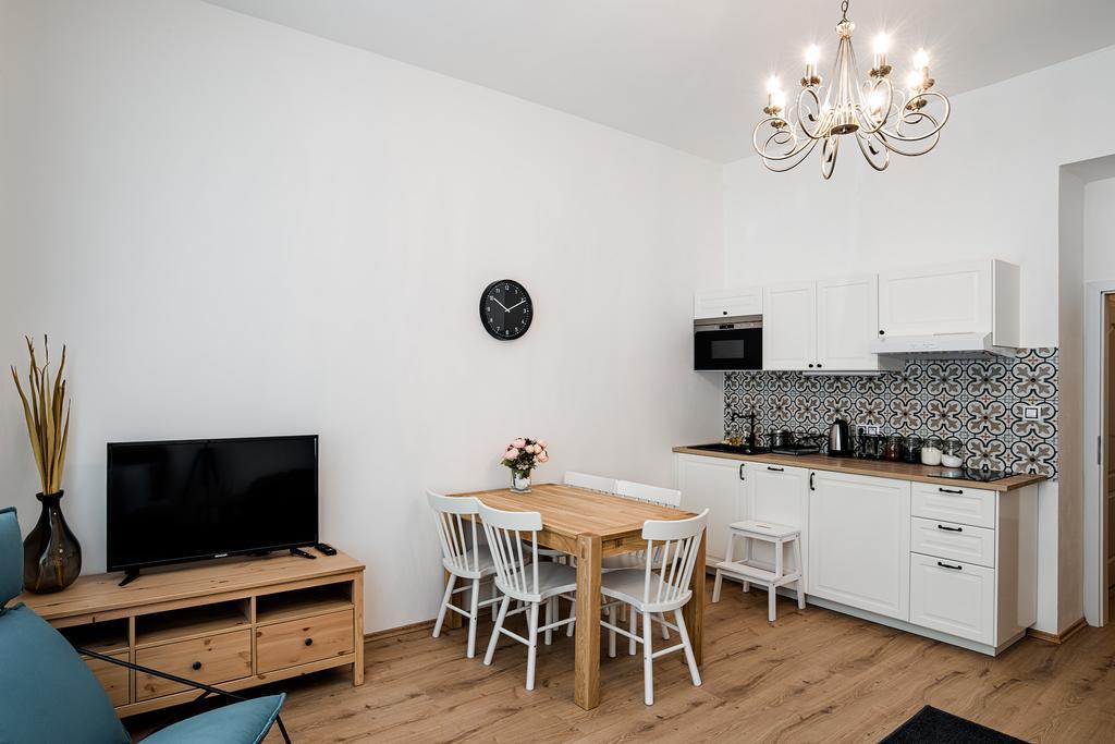 Apartment Gesse Brezinova Prag Dış mekan fotoğraf