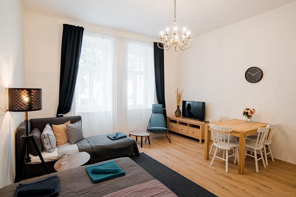 Apartment Gesse Brezinova Prag Dış mekan fotoğraf