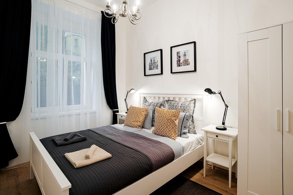 Apartment Gesse Brezinova Prag Dış mekan fotoğraf
